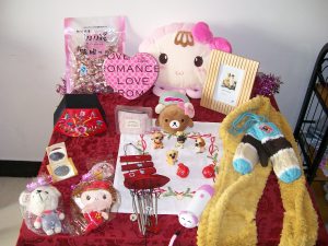 What did I get?  Here are just a few things in all the boxes and wrapped presents I received from my colleagues.