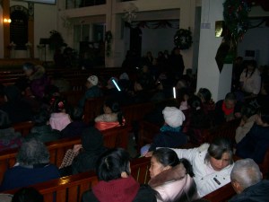 Many come early if they want to find a good seat.