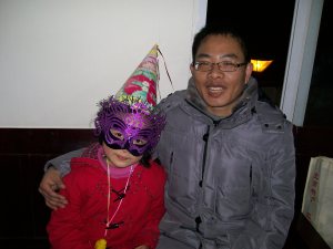 One of my departmental colleagues brought his little girl to see how Christians celebrate Christ's birth.