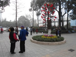 The Meng Zhui Wan park entrance, decked for the New Year.