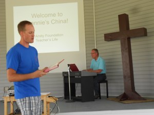 Pastor Gabe Wank leading us in a few hymns before my turn to speak.