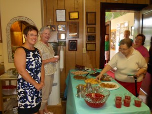 Afterward Sunday worship, we enjoyed fellowship with coffee, punch, and desserts