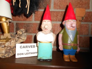 Don is quite the folk artist! Betty's mantle displayed many of his creative wood carvings, which I was so enamored of that I took lots of pictures.