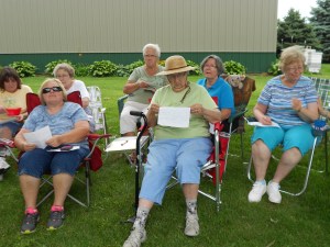 Sunshine stayed away to allow us to enjoy the shade of surrounding trees.