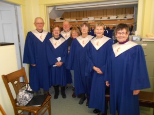 The early birds has a practice in the choir room before church.  My mom, Priscilla, is on the right and I'm next to her.
