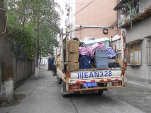 The first haul of boxes and things, stuffed into the campus truck