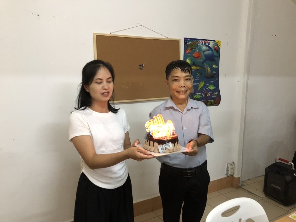 91CFC1B5-2177-4013-B18A-3ABEC31D1BB9_1_105_c